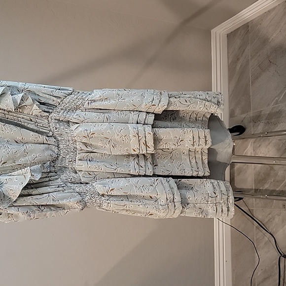 NWT Emmie Rose Sage Floral Dress - Picture 3 of 15